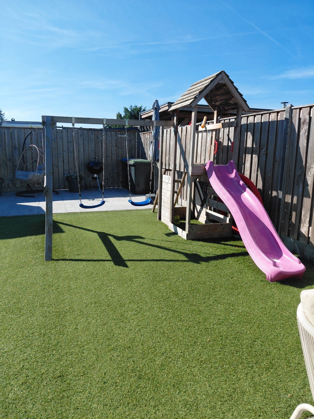 Houten speelhuis vaste prijs! met glijbaan, schommels en kli, Kinderen en Baby's, Speelgoed | Buiten | Speeltoestellen, Ophalen