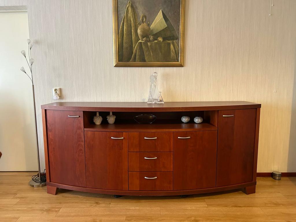 Dressoir kersen kleur, Ophalen, 25 tot 50 cm