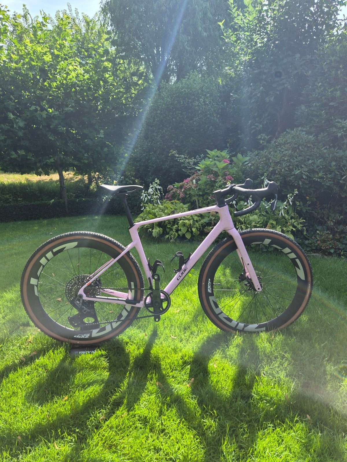 Zo goed als nieuwe CUBE Nuroad C:62 SLX (Maat M / Model 2026, Carbon, Zo goed als nieuw, Meer dan 20 versnellingen, Ophalen