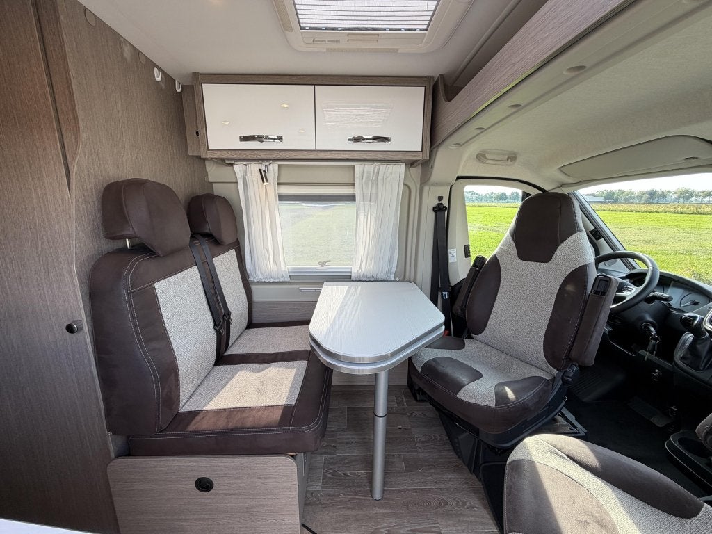 Pössl Roadcruiser 640 B, LPG, Memo Swing, Lengtebed, Automaat, Buscamper of Camperbus, ESP-stabiliteitscontrole, Ringverwarming