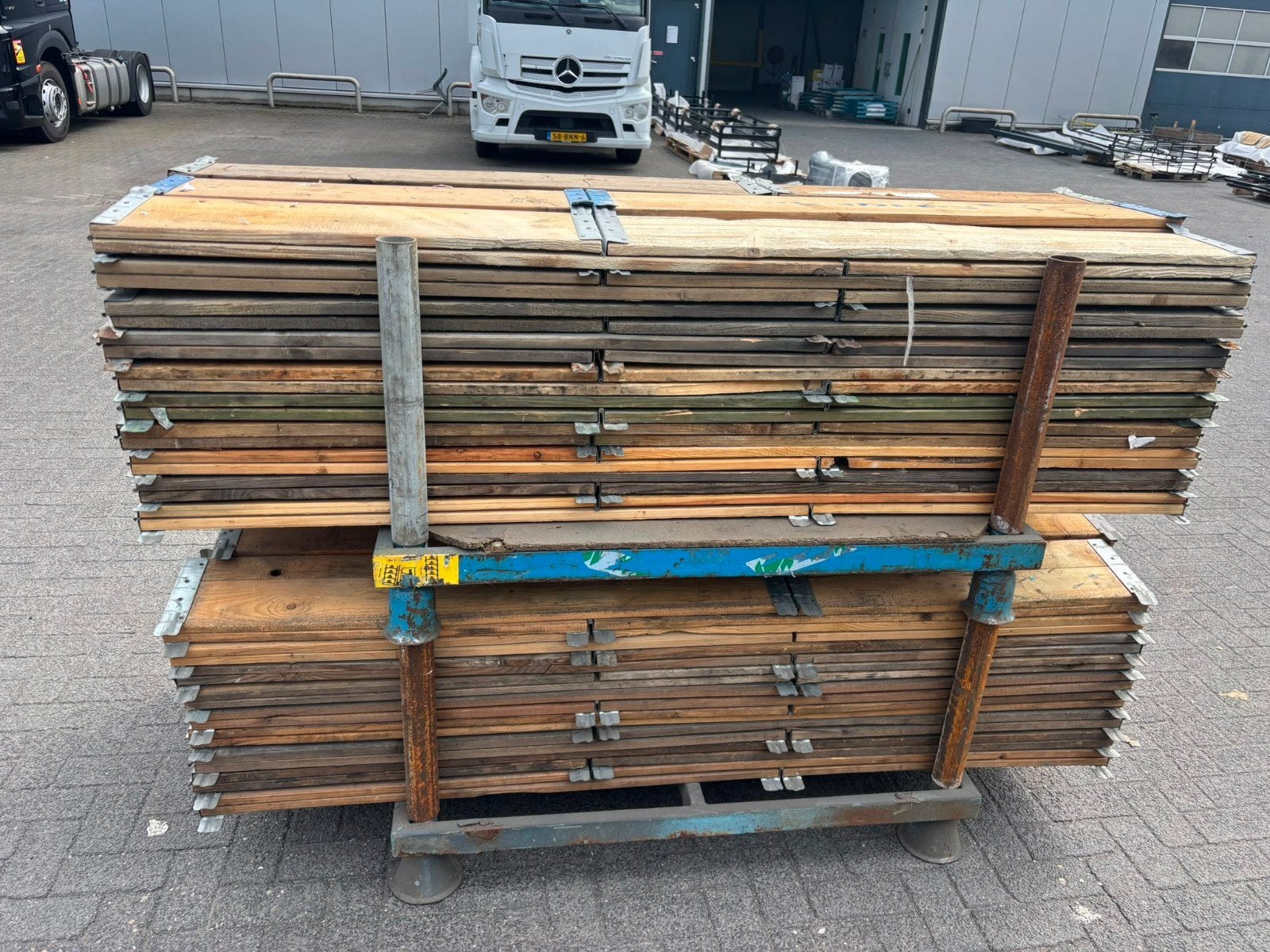 Pallet randen totaal 190 stuks niet kapot, Zakelijke goederen, Ophalen of Verzenden