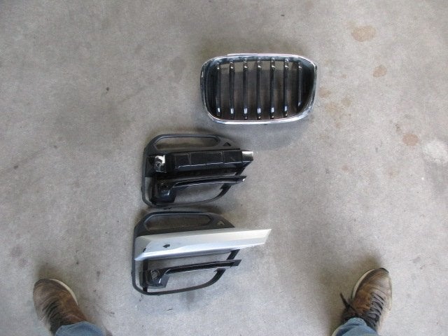 spoiler x3 van voorbumper 51117-338544 rooster gril recht, Niet ingevuld, Gebruikt, Niet ingevuld, BMW