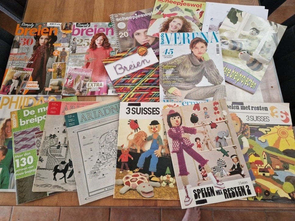 Pakket brei patroonboeken/tijdschriften, Hobby en Vrije tijd, Breien en Haken, Verzenden, Breien, Patroon of Boek