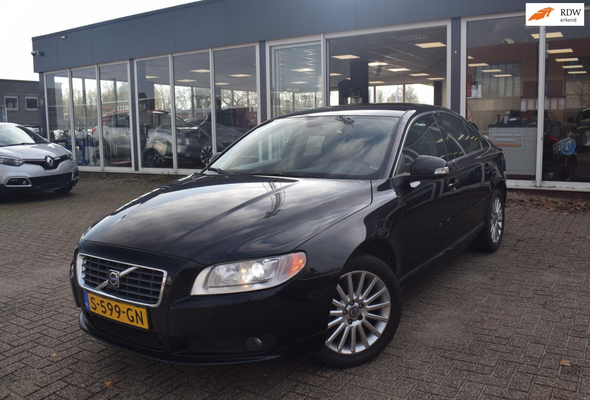 Volvo S80 3.2 AWD | AUTOMAAT| CLIMATE CONTROL |PARKEERSENSOR, Auto's, Volvo, Automaat, 238 pk, Zwart, Parkeersensor