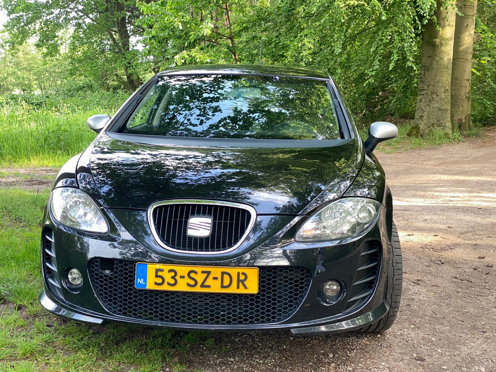 Seat Leon 1.6 75KW 2006 Zwart, Auto's, 4 cilinders, Leon, Zwart, 1200 kg