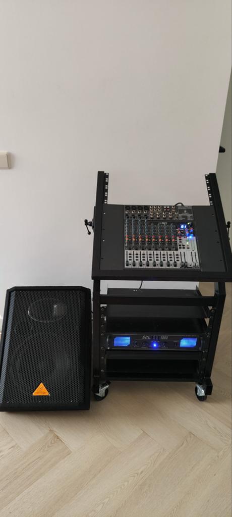 Set voor DJ, zang, vereniging of band (Ook losse verkoop)., Muziek en Instrumenten, Ophalen, Gebruikt, 500 tot 1000 watt, Overige typen