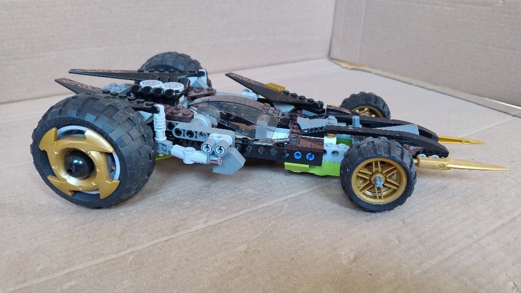 Lego Ninjago Cole's Tread Assault Vehicle lego 9444, Gebruikt, Lego, Ophalen of Verzenden, Ninjago