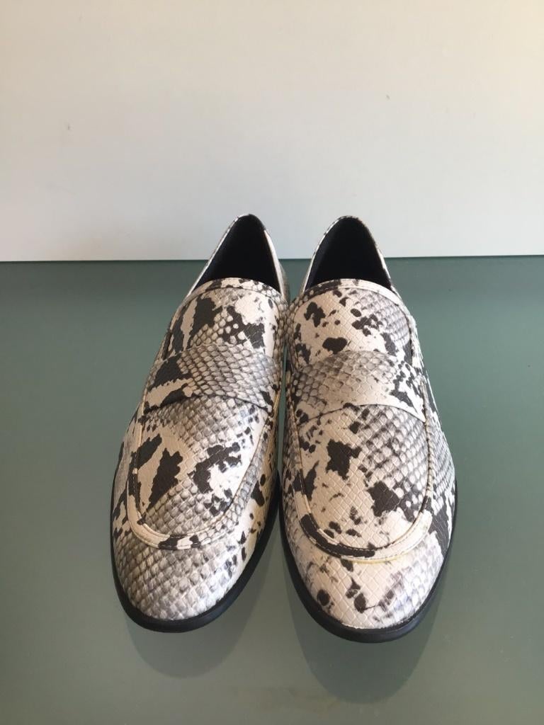 Nieuwe trendy moccasins 40 | Gratis verzenden, Verzenden, Nieuw, Instappers, Beige