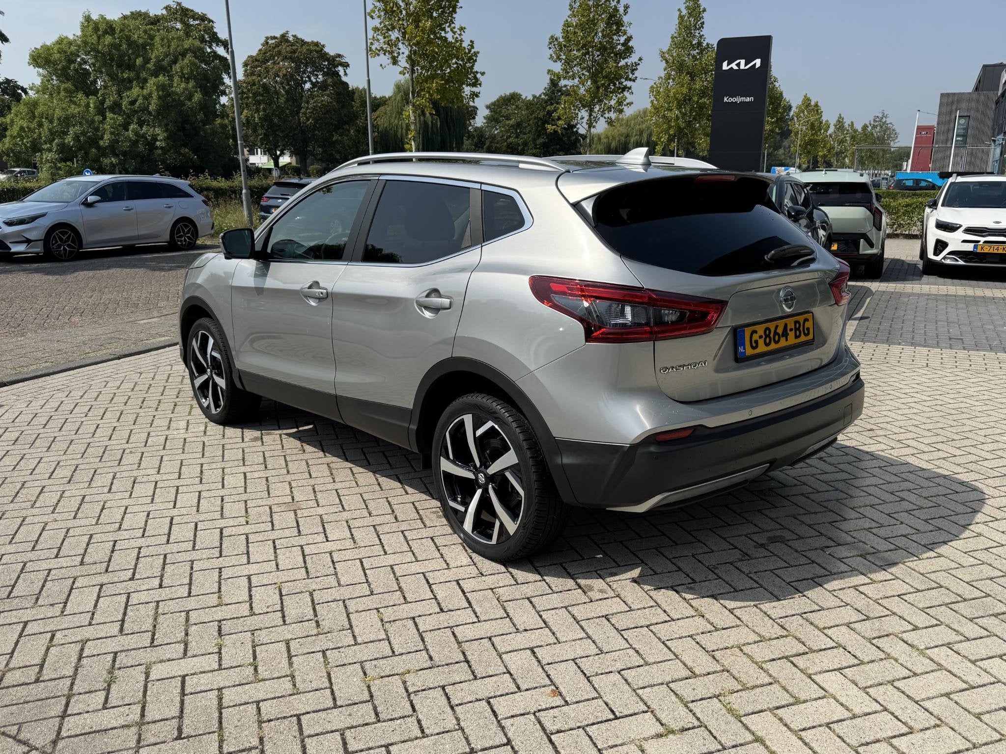 Nissan Qashqai 1.2 Tekna Nav|Camera|Lmv|Stoelverwarming|pano, Auto's, Gebruikt, Euro 6, 4 cilinders, Origineel Nederlands