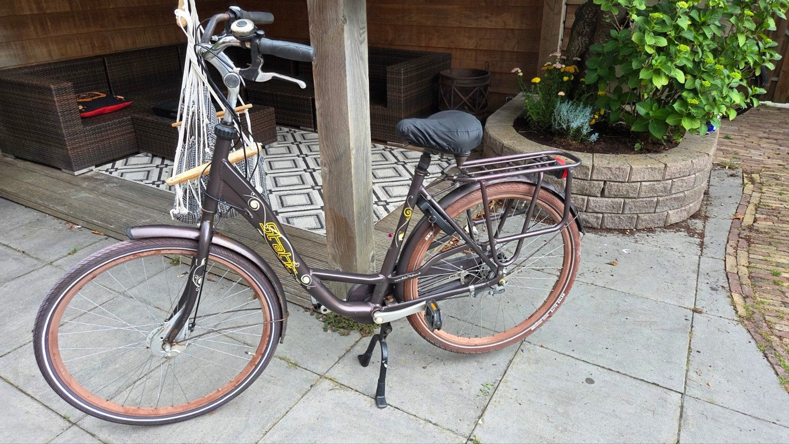 Static Liv Moederfiets 28 inch bordeaux, Fietsen en Brommers, Fietsen | Dames | Moederfietsen, Ophalen