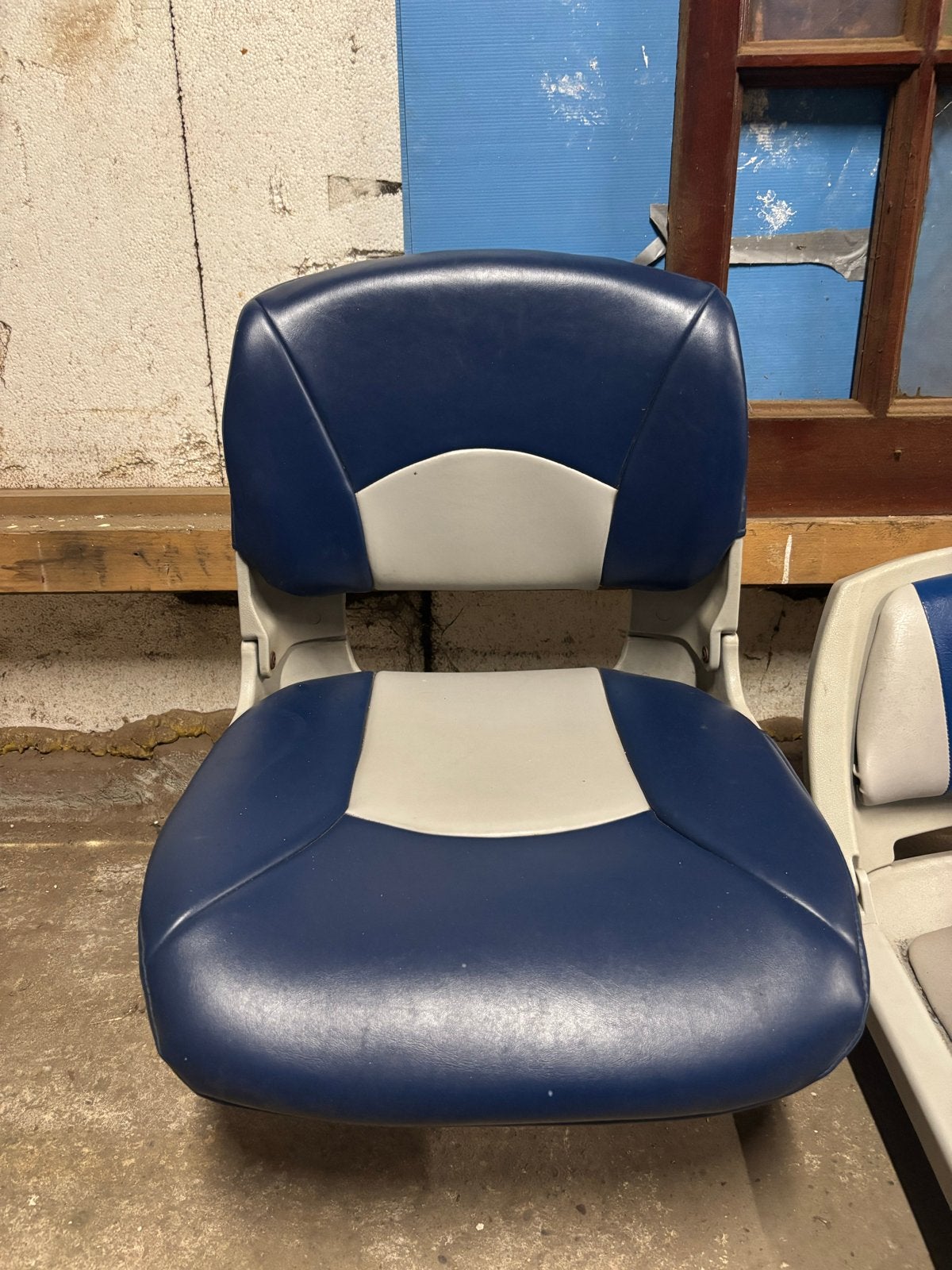 Blauwe en grijze bootstoel (captain chair), Watersport en Boten, Accessoires en Onderhoud, Ophalen of Verzenden, Gebruikt, Interieur en Kussens