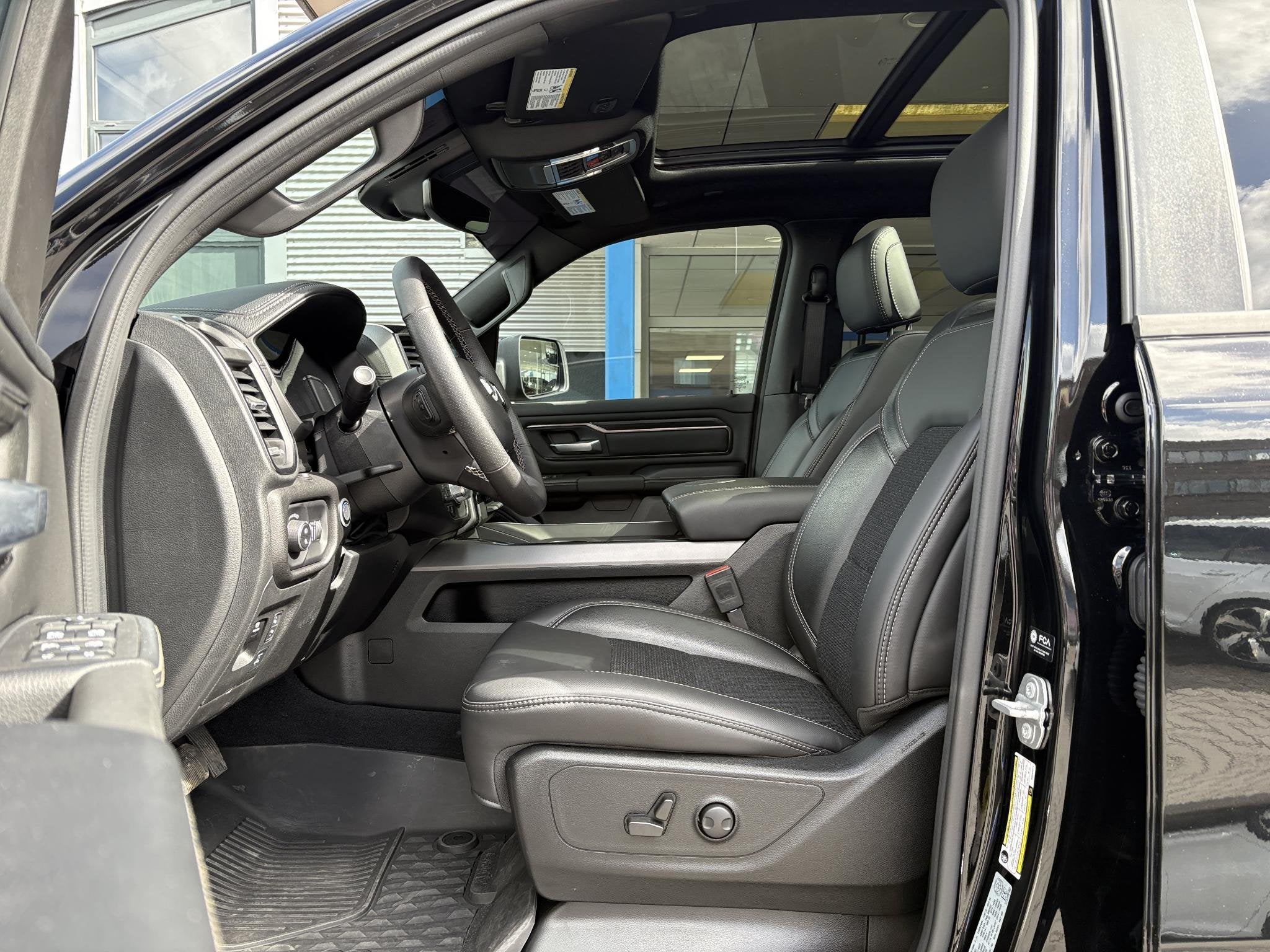 Foto 18 van Dodge Ram 1500 3.0 SST 4x4 Crew Cab Sport 420pk | LPG | Pano