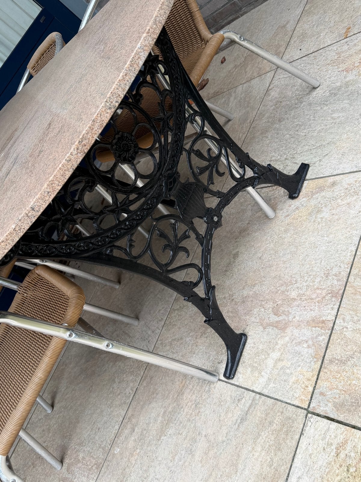 Robuuste buiten 180x90 met granieten blad, Tuin en Terras, Ophalen, Zo goed als nieuw, Rechthoekig, Metaal