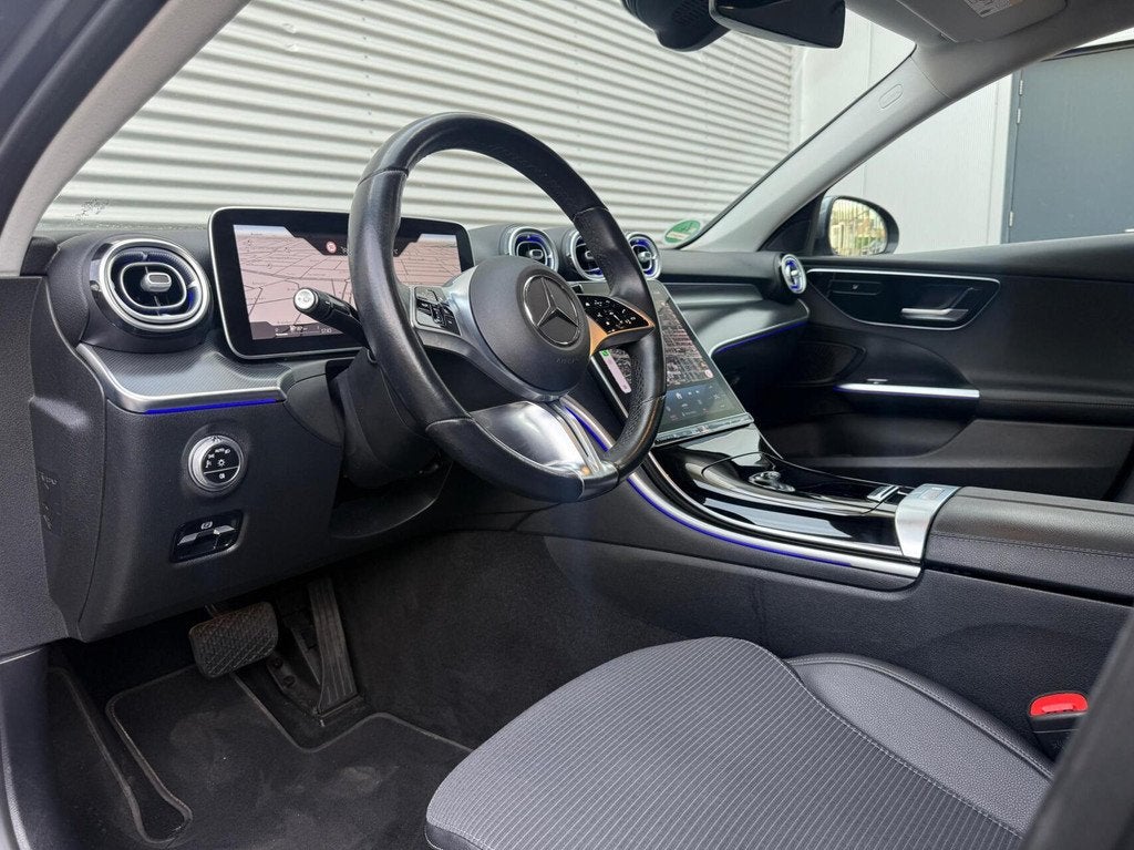 Mercedes C-klasse 300 e Carplay Cruise Led Leer Camera 2022, Auto's, Automaat, Achterwielaandrijving, 4 cilinders, Met garantie (alle)