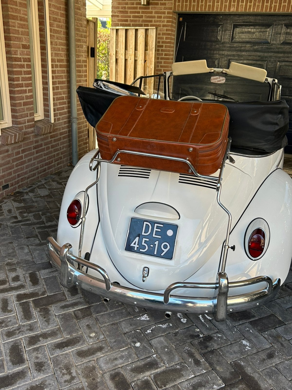 Vw kever 1200 cabriolet wit met een 1500 motor, foto 5