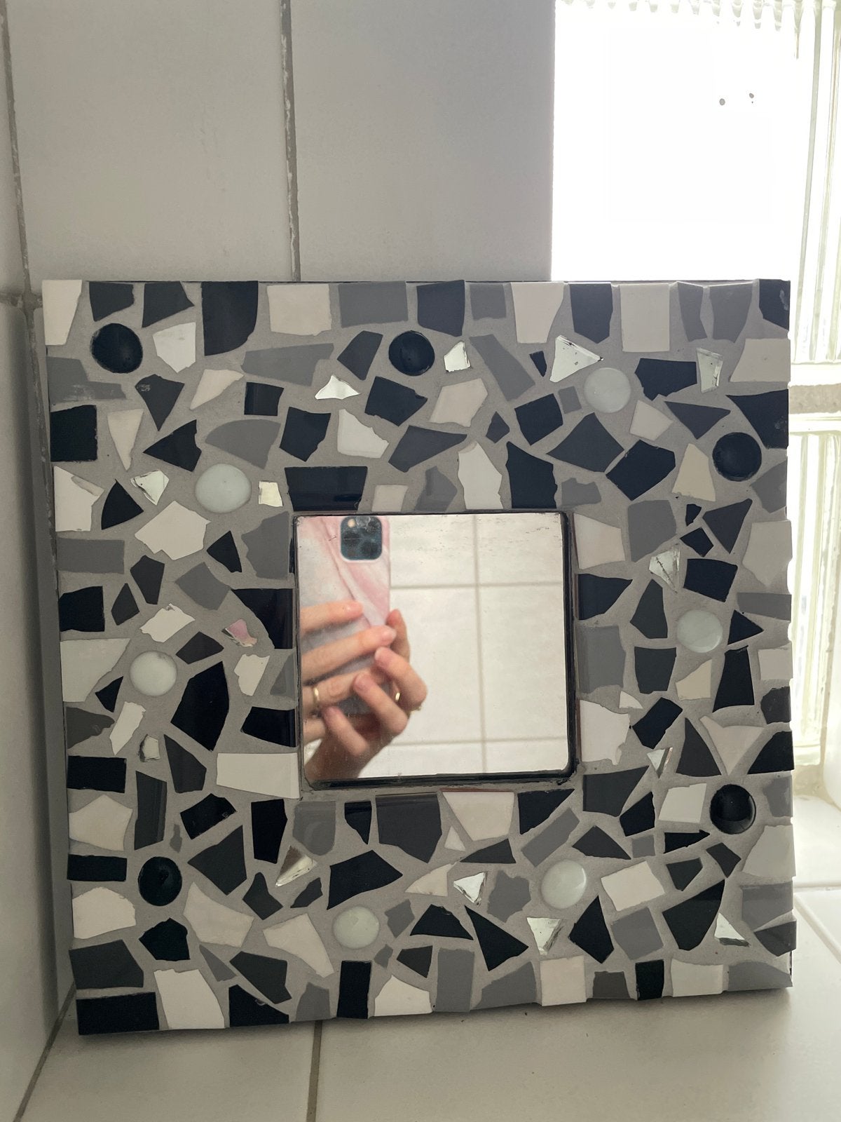 Unieke mozaïek spiegel - Zwart, wit en grijs, Antiek en Kunst, Ophalen, Vierkant, Minder dan 50 cm, Minder dan 100 cm