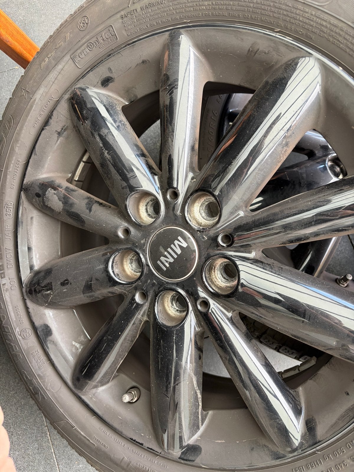 Mini Cooper 16 inch winterbanden met velgen, Ophalen, Gebruikt, 16 inch, 175 mm