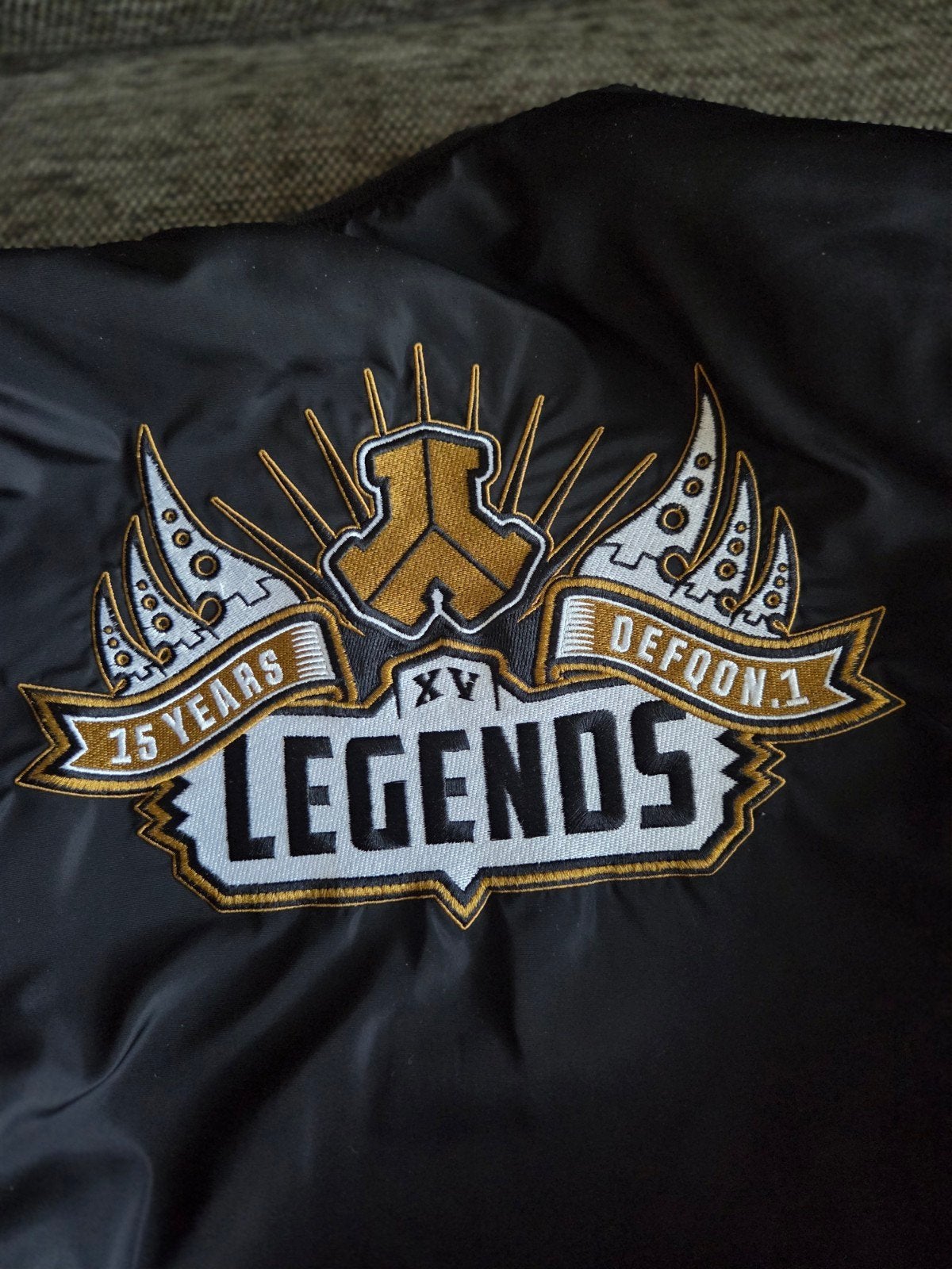 Defqon.1 Legends Jacket 2017 – Maat L (Zeldzaam), Ophalen of Verzenden, Zo goed als nieuw