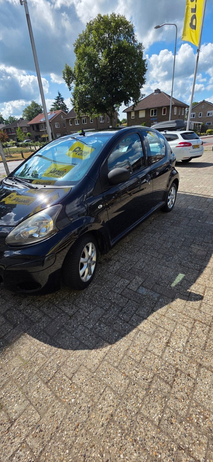 Toyota Aygo 1.0 12V Vvt-i 5DRS 2010 Zwart, Auto's, Toyota, Voorwielaandrijving, Stof, Airbags, 4 stoelen