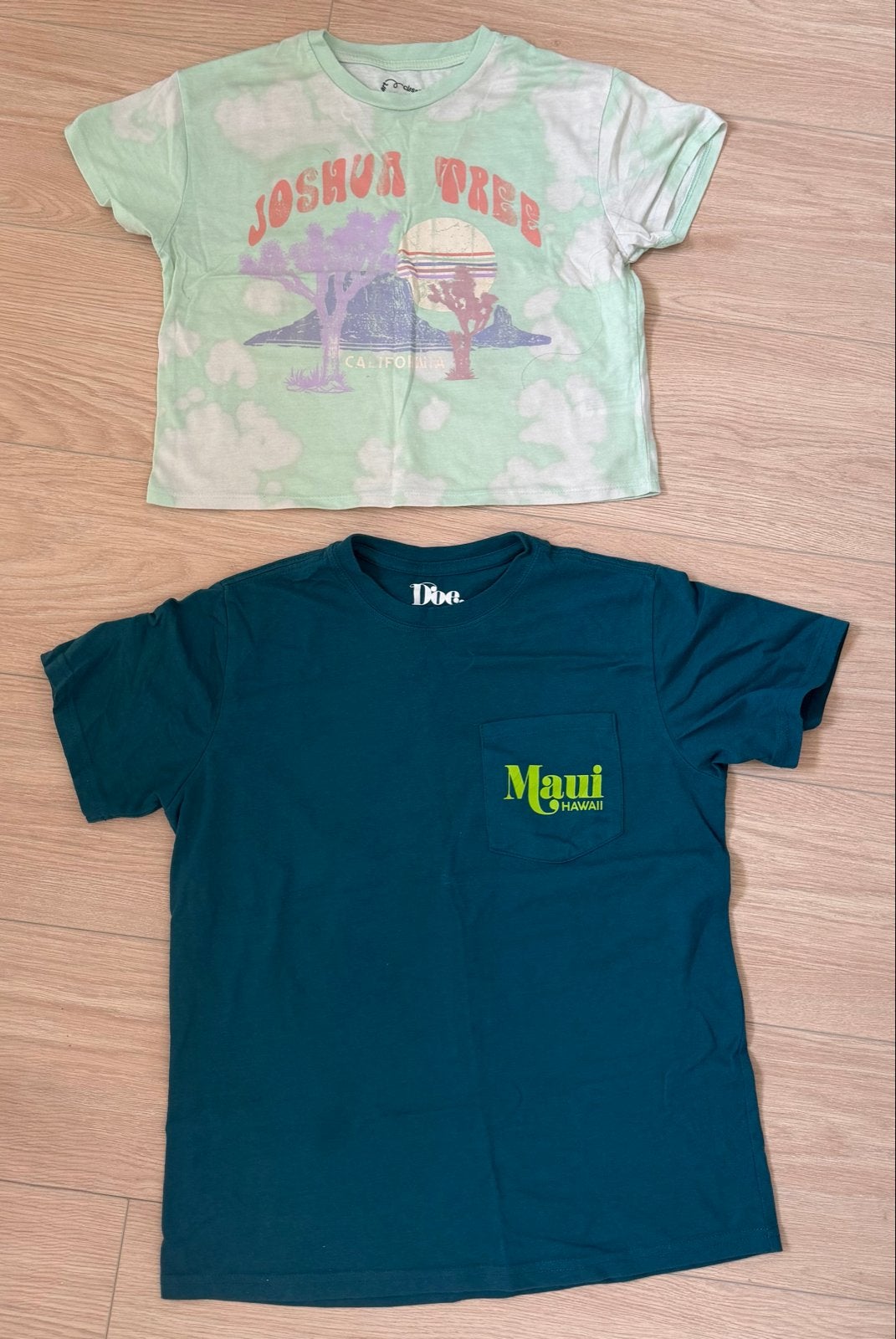2x T-shirt: Joshua Tree & Maui Hawaii - Maat S, Meerkleurig, Ophalen of Verzenden, Korte mouw, Maat 36 (S)