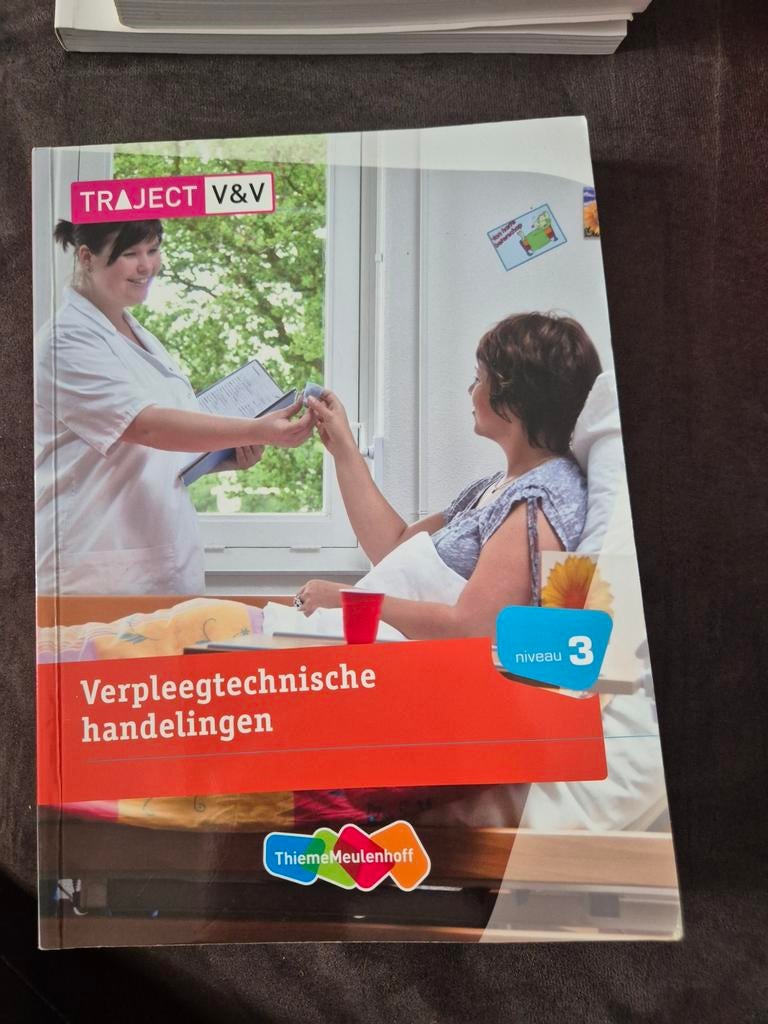 Traject V&V Verpleegtechnische handelingen niveau 3, Boeken, Ophalen of Verzenden, Beta, Zo goed als nieuw, MBO
