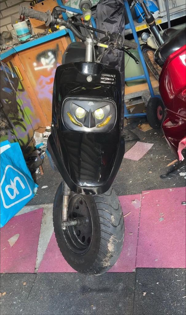 yamaha booster 70cc(niet werkend), Ophalen, Tweetakt, Yamaha