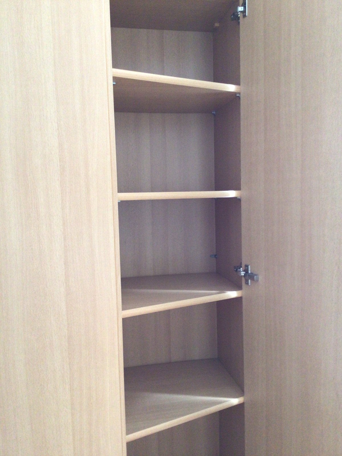 Kledingkast, Ophalen, Met deur(en), Gebruikt, 200 cm of meer