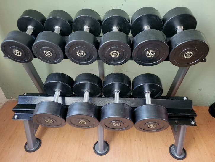 Dumbbell set Barbarian 20 kg t/m 30 kg + rek, Sport en Fitness, Fitnessmaterialen, Ophalen, Dumbbell