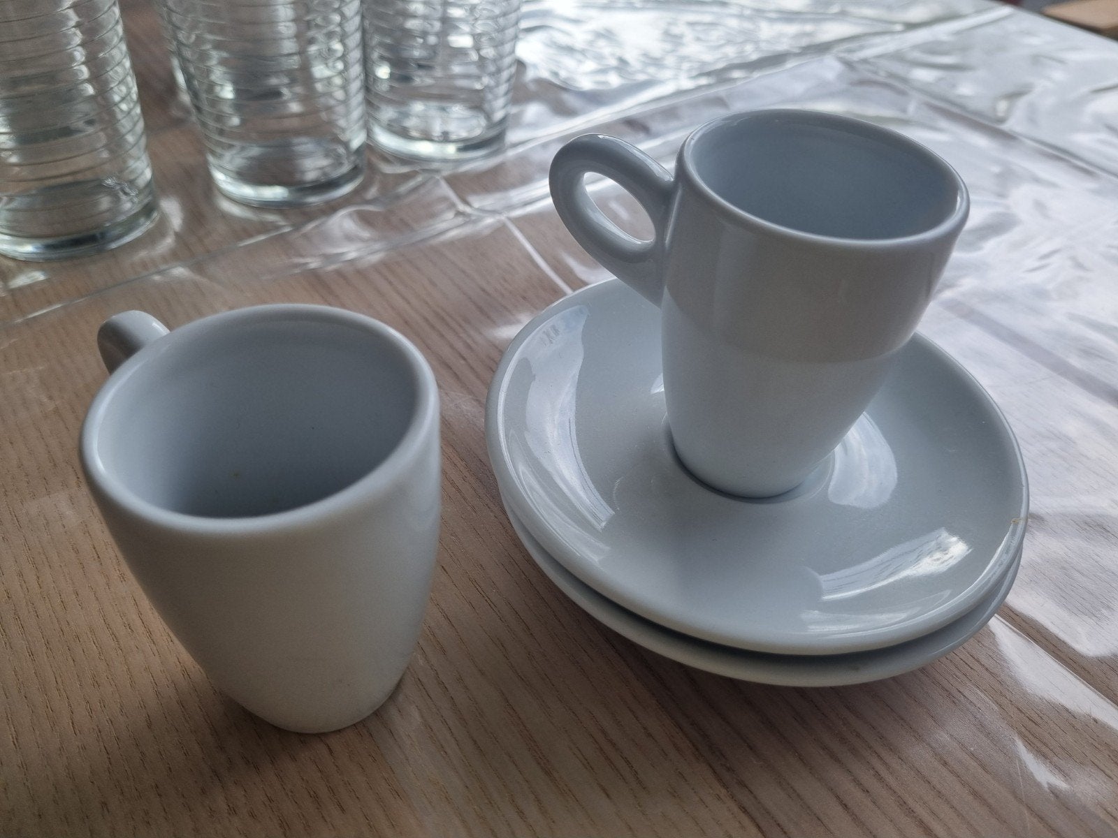 witte espresso kop en schotel walkure 2 stuks, Ophalen, Zo goed als nieuw, Porselein, Kop en/of schotel