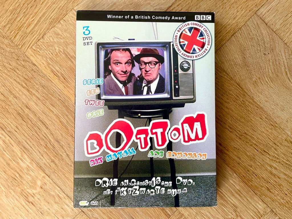 Bottom - Complete serie (1-3) op DVD (krasvrij, met NL), Cd's en Dvd's, Dvd's | Tv en Series, Boxset, Ophalen of Verzenden, Zo goed als nieuw