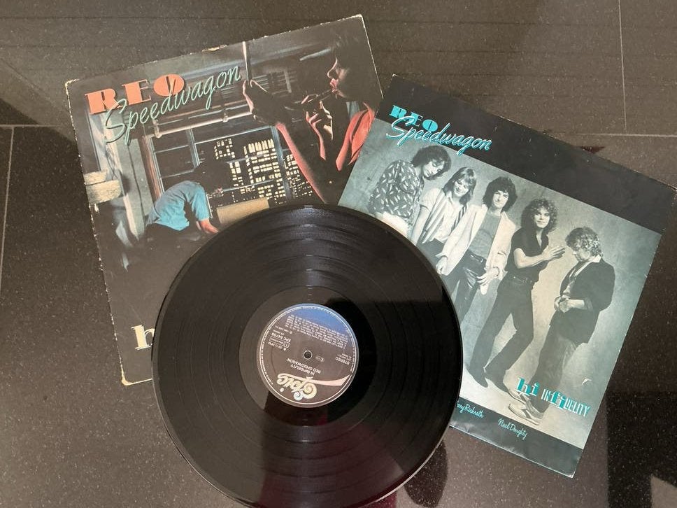 REO Speedwagon Vinyl LP's - Hi Infidelity & R.E.O., Ophalen of Verzenden, 1970 - 1979, Gebruikt, 12 inch