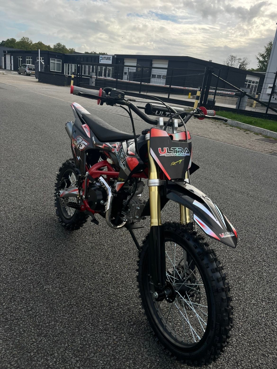 Crossmotor ultra 125cc alleen ruilen, Ophalen of Verzenden, Nieuw, Overige merken