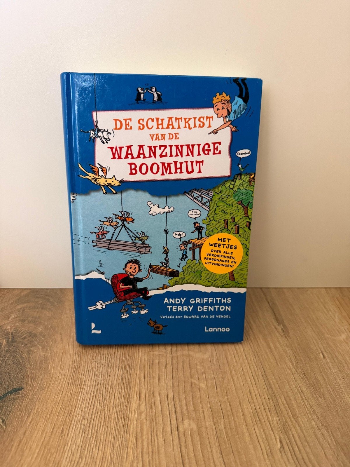 De schatkist van de waanzinnige boomhut, met weetjes., Ophalen of Verzenden, Zo goed als nieuw