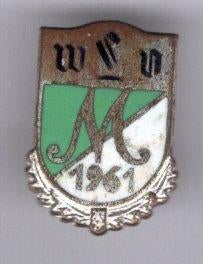 M 1961 email op zilverkleurig broche ( P_272 ), Verzamelen, Speldjes, Pins en Buttons, Verzenden, Nieuw, Transport, Speldje of Pin