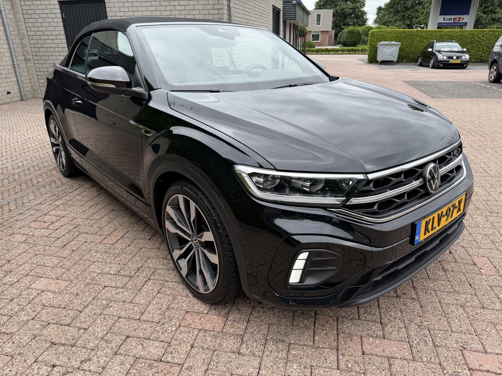 Volkswagen T-Roc Cabrio R-Line 1.5 TSI R-Line, 12 maanden, Stof, 4 cilinders, 4 stoelen