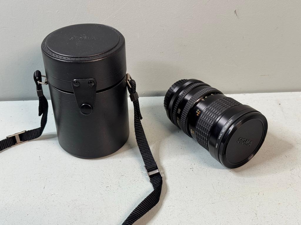 Sigma Zoom-θ II 28-85mm f/3.5-4.5 lens voor Konica, Audio, Tv en Foto, Fotocamera's Analoog, Gebruikt, Ophalen of Verzenden