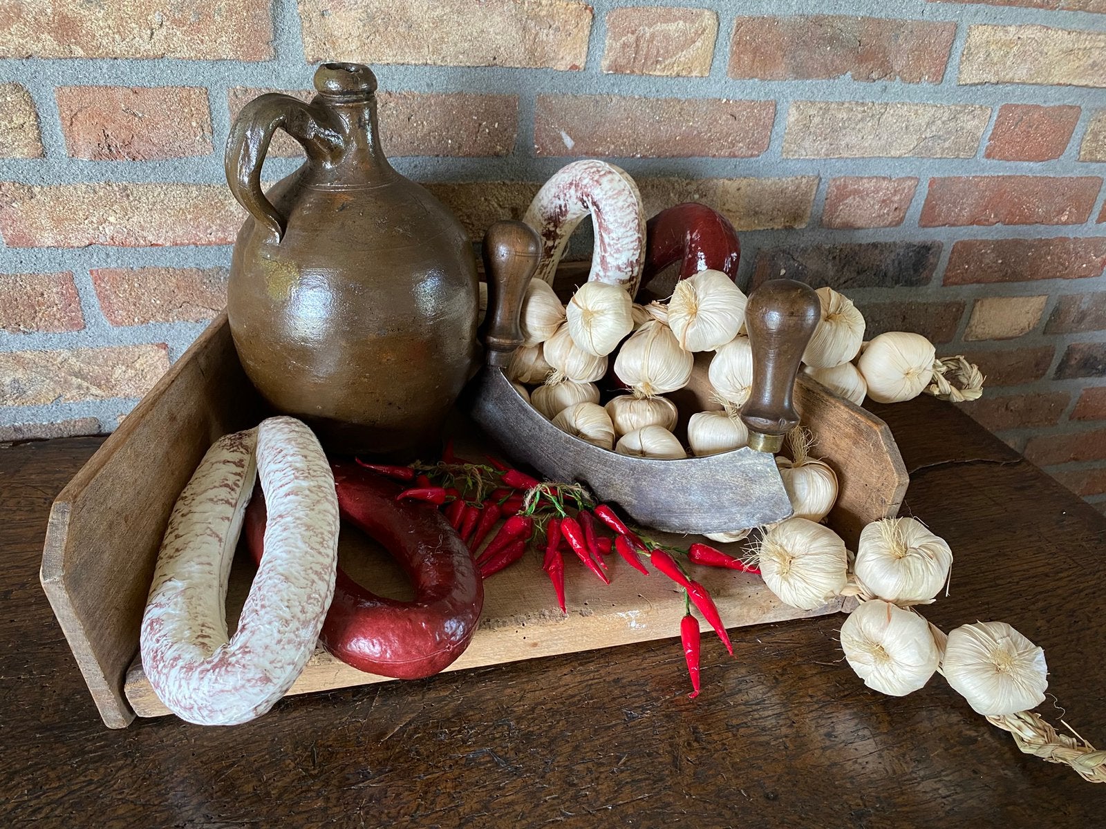 Landelijke decoratie knoflook/ pepertjes/ salami worsten, Ophalen of Verzenden, Nieuw