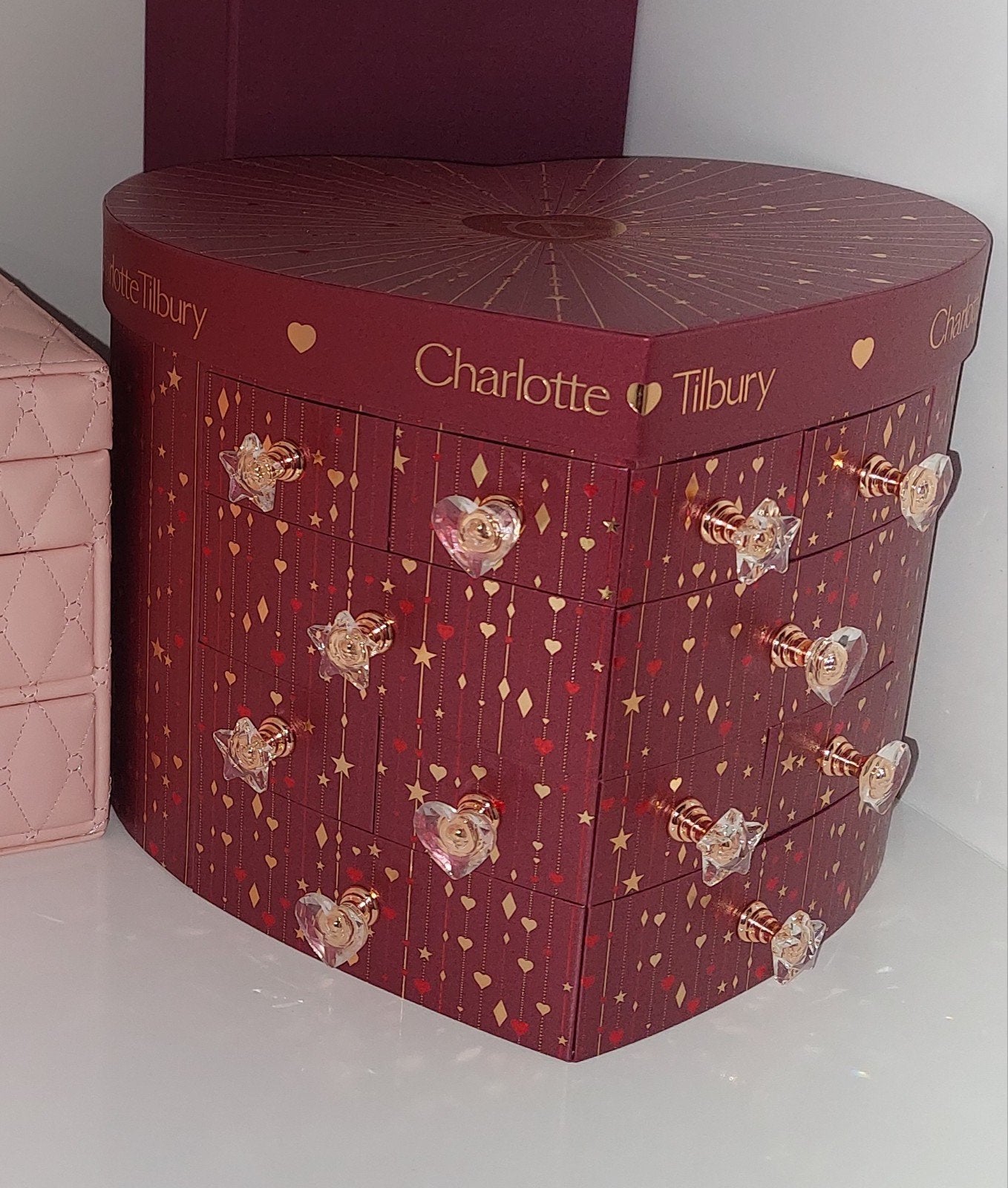 charlotte tilbury doos, Ophalen, Zo goed als nieuw, Roze