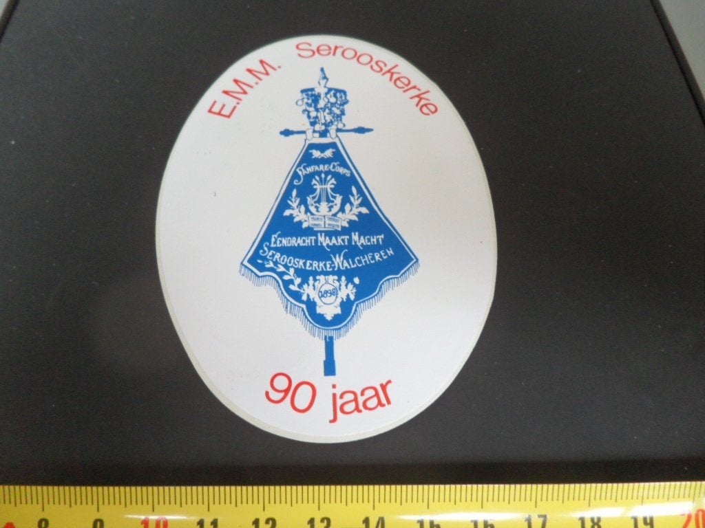 sticker E.M.M. Serooskerke 90 jaar Walcheren Eendracht maakt, Ophalen, Zo goed als nieuw