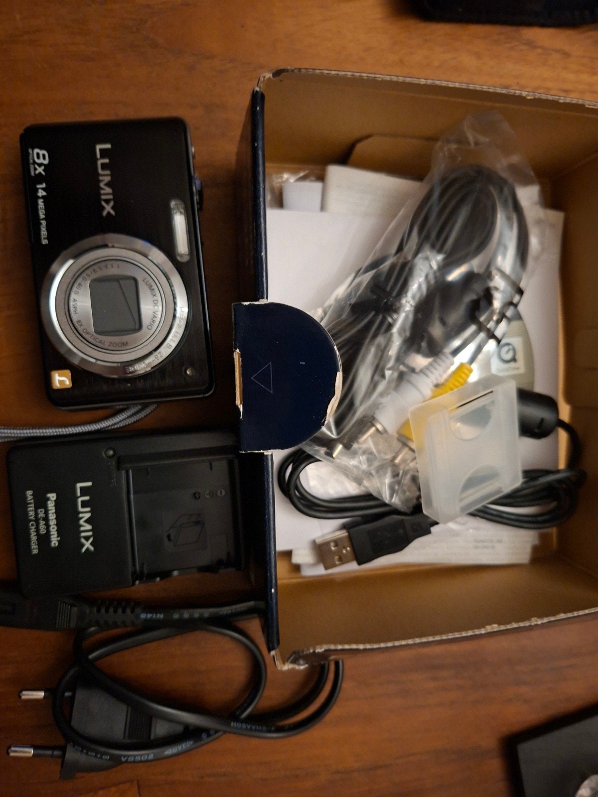 Panasonic Lumix FS30 Compactcamera - Zilver, Ingebouwde flitser, Accu, Panasonic, Ophalen of Verzenden
