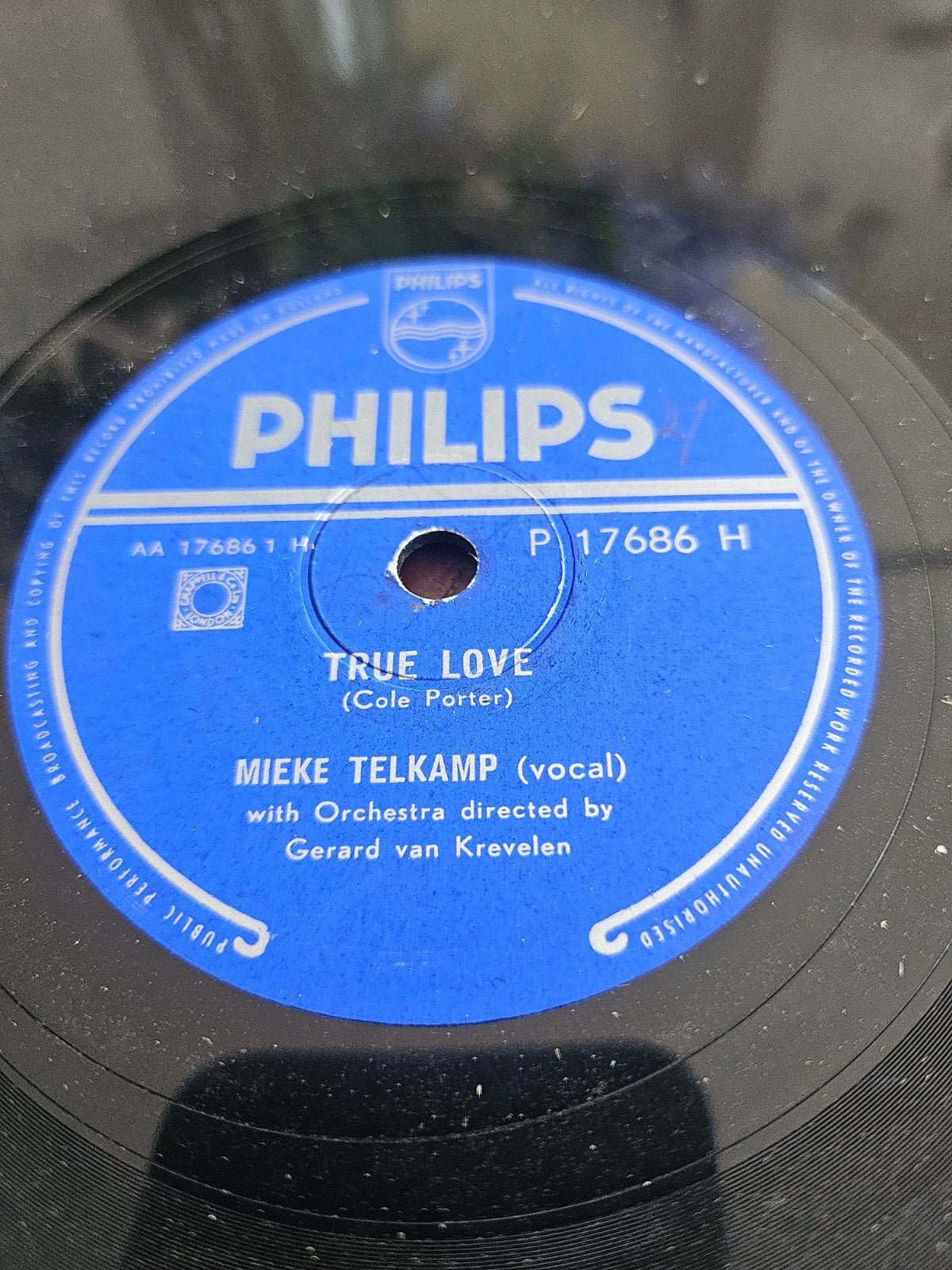 Historische 78 toeren plaat Mieke Telkamp - True Love, Gebruikt, 10 inch, Originele persing, Ophalen of Verzenden