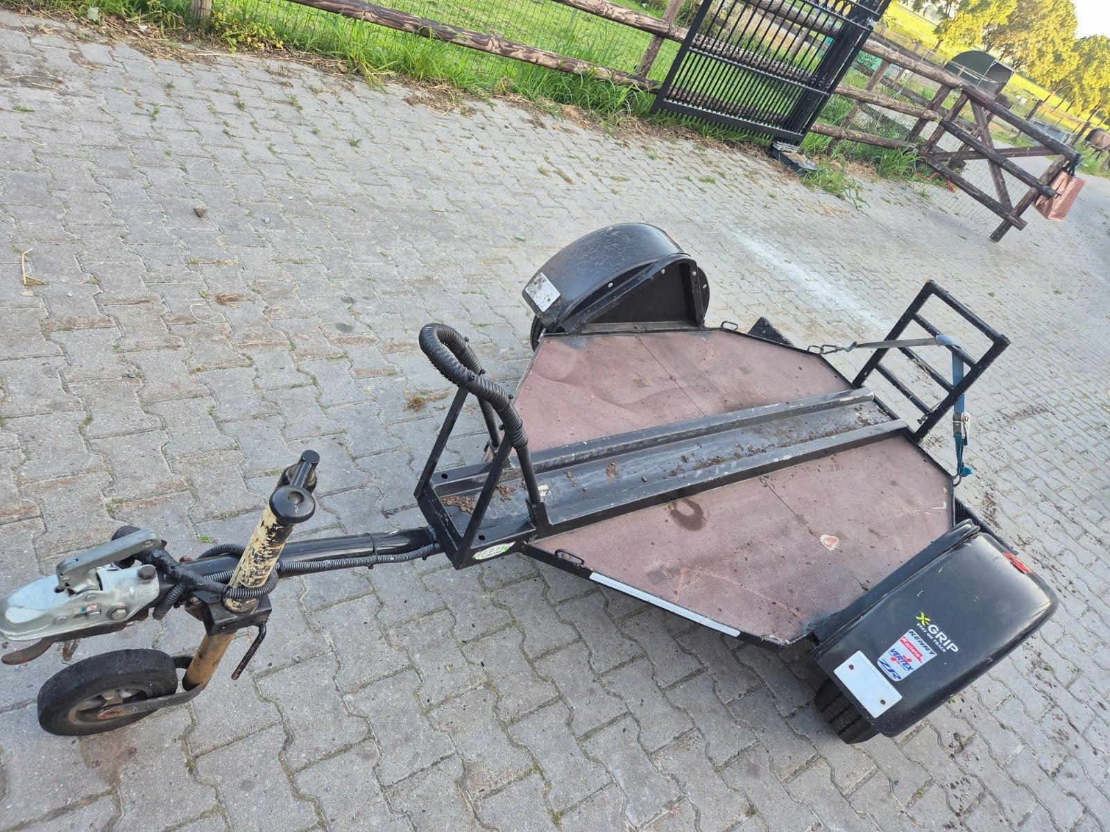 Tekoop Motor aanhanger/aanhangwagen 1 plaats, Ophalen
