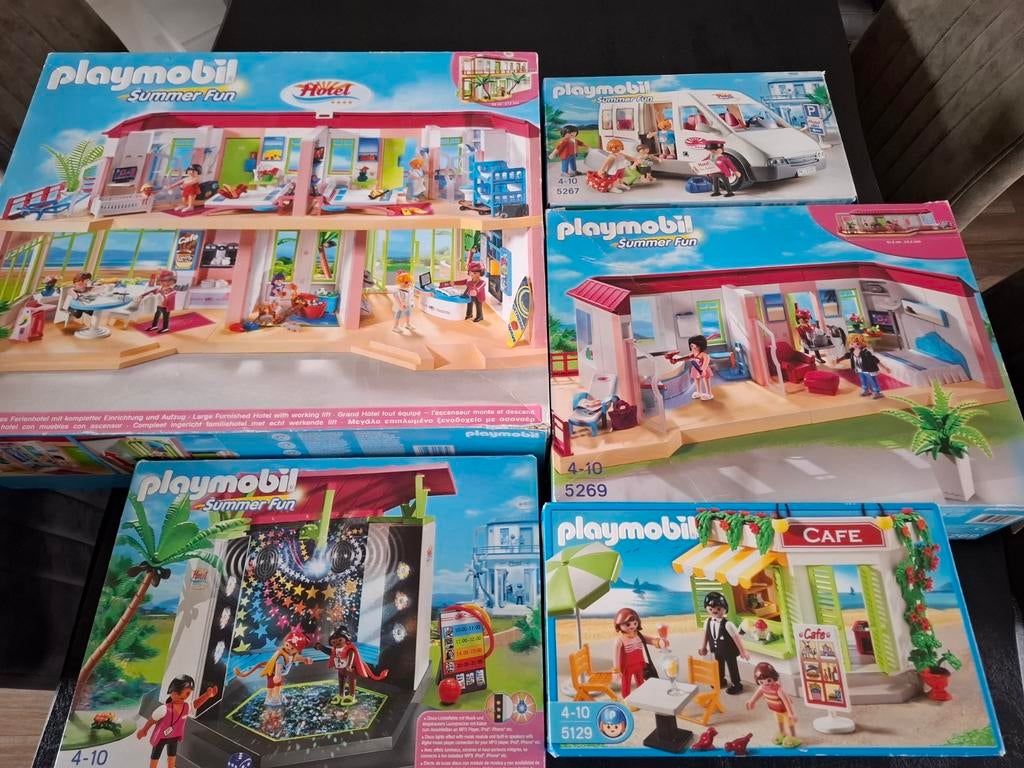 Playmobil: het hotel met veel accessoires, Ophalen, Meer dan 50 stukjes, Gebruikt