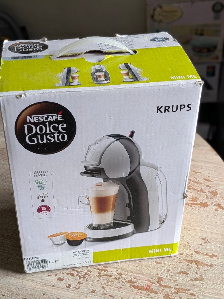 Krups Nescafé Dolce Gusto Mini Me – Grijs/Zwart, Gebruikt, Koffiemachine, Ophalen of Verzenden, 1 kopje