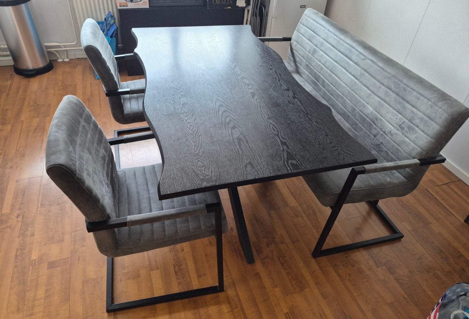 Moderne eettafelset met bank en stoelen, Ophalen, Gebruikt, Modern, Industrieel, Overige materialen