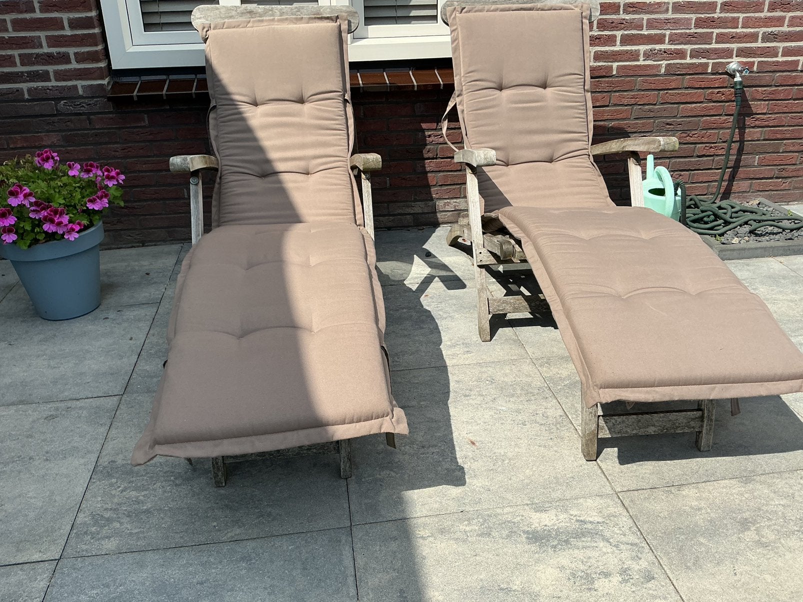Twee deckchairs, Tuin en Terras, Ligbedden, Ophalen, Gebruikt, Teakhout