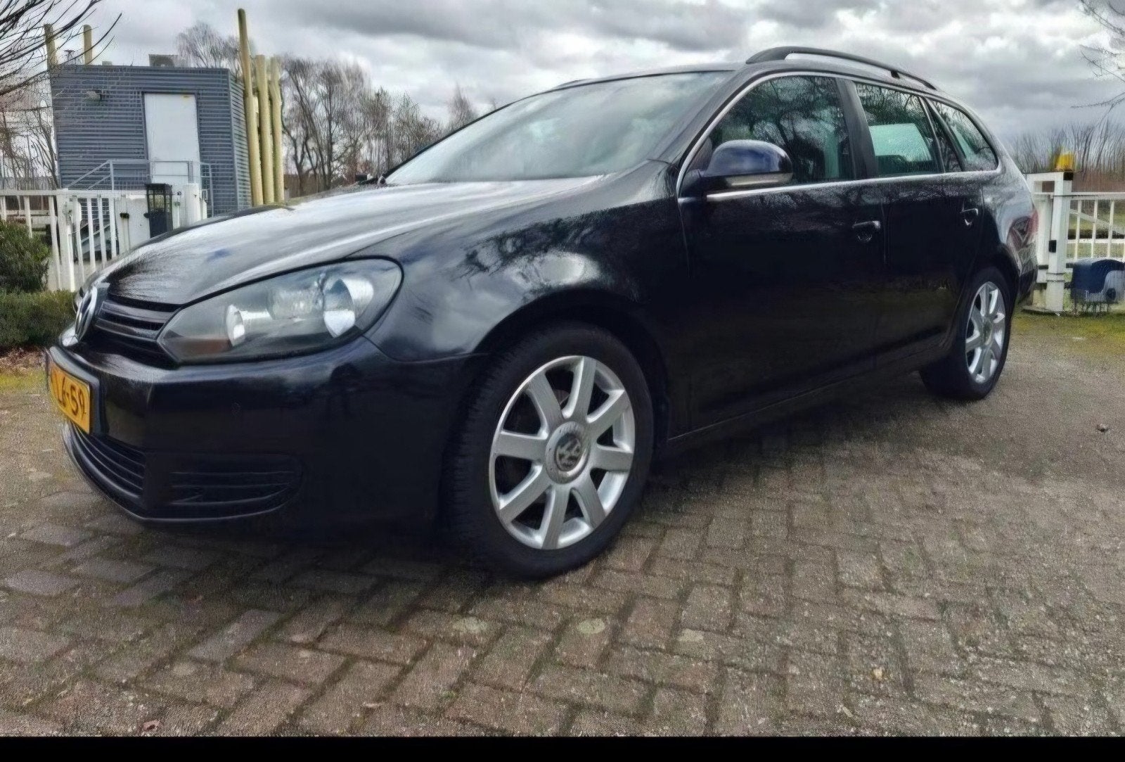 Volkswagen Golf 1.6 75KW Variant 2010 Zwart, Voorwielaandrijving, 4 cilinders, Zwart, Handgeschakeld