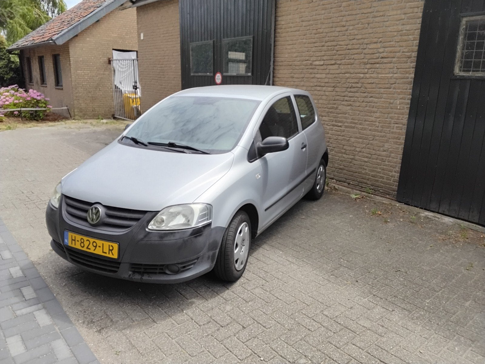 Volkswagen Fox 1.2 44KW 2011 Grijs, Auto's, Volkswagen, Bedrijf, Fox, ABS, Airbags, Boordcomputer, Metallic lak, Radio, Startonderbreker