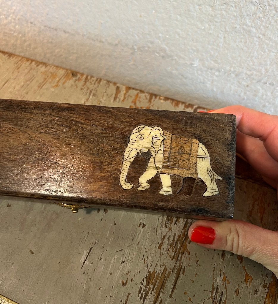 Antiek vintage ingelegd houten kistje doosje olifant India, Ophalen of Verzenden