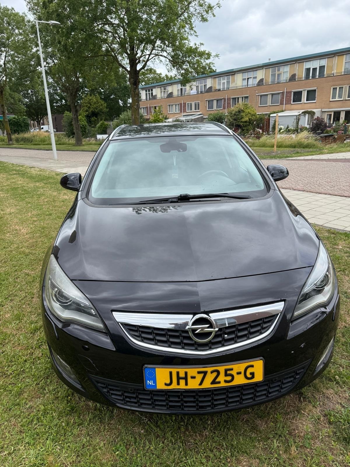 Opel Astra 1.7 Cdti 81KW Sports Tourer 2011 Zwart, Voorwielaandrijving, 730 kg, Zwart, 4 cilinders